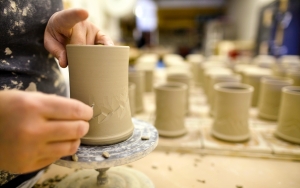making pottery by hand