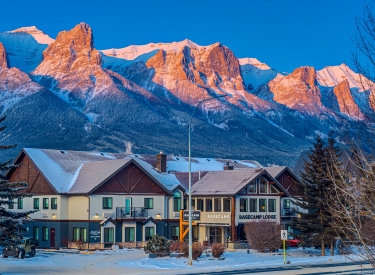 Basecamp Lodge 1