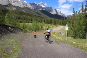 Top 10 Things To Do As A Family In Canmore Kananaskis 2