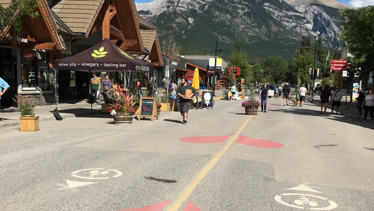 Downtown Canmore's Shared Pedestrian and Cyclist Zone