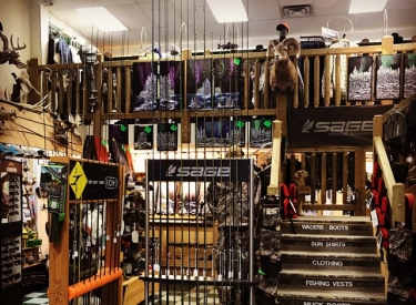 Wapiti Sports & Outfitters - Storefront