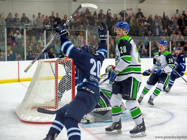 Canmore Eagles vs. Drayton Valley Thunder