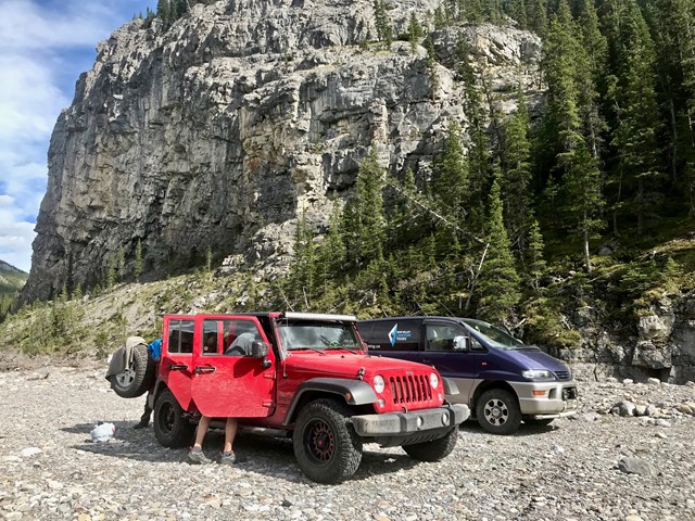 Bow Valley Canyon Tours