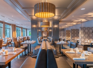 Stirling Grill & Lounge 1