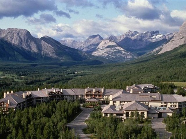 Mystery Towns Clue Solving Adventures - Kananaskis