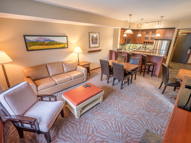 Blackstone Mountain Lodge by CLIQUE