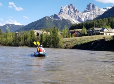 Canmore Inflatable Canoe-Tours