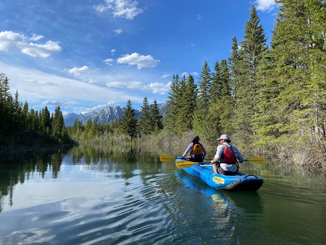 Canmore Inflatable Canoe-Tours