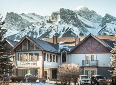 Basecamp Lodge 2
