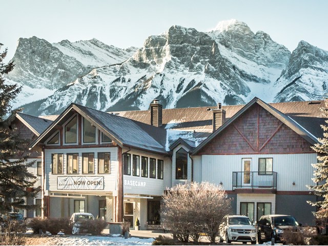 Basecamp Lodge 2