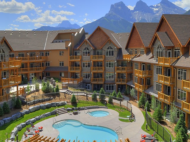 Stoneridge Mountain Resort