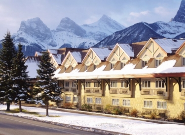 Canmore Inn & Suites