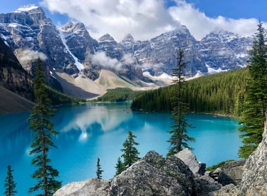 Moraine Lake Bus Company 1