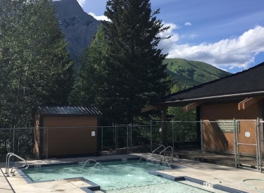 Mount Kidd RV Park