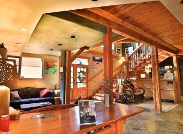 Paintbox Lodge 2