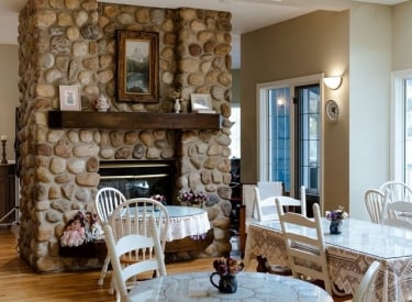 The dining room of the Lady Macdonald Country Inn